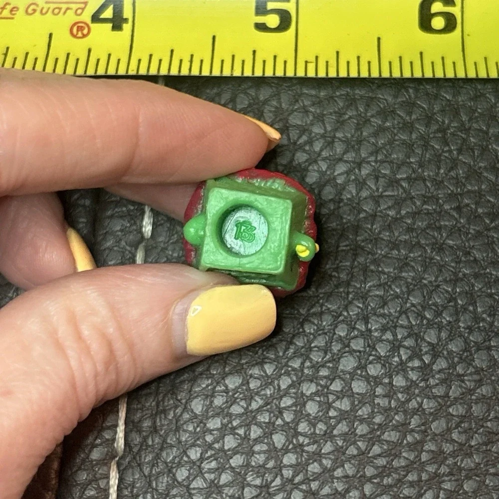 Shopkins season figure